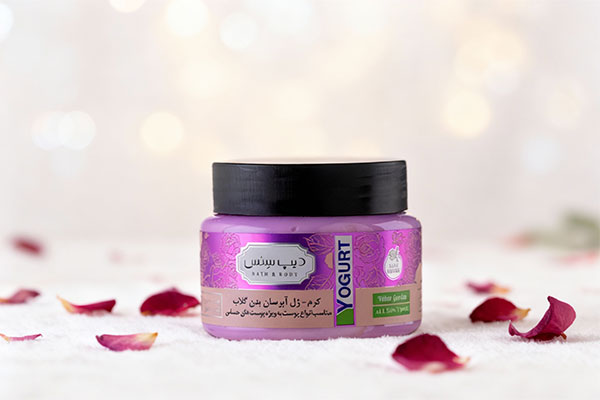 کرم ژل آبرسان بدن گلاب دیپ سنس با گلبرگ‌های رز