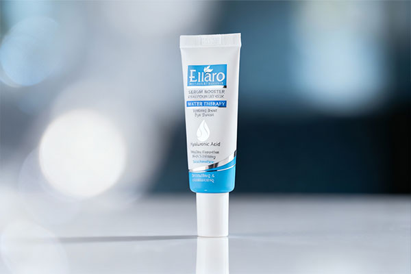 کاربرد سرم هیدراته‌کننده دور چشم الارو برای پوست حساس