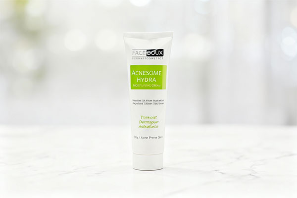 کرم مرطوب کننده پوست چرب فیس دوکس برای آبرسانی عمیق