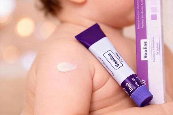 وازلین کودک فیروز برای محافظت از پوست حساس