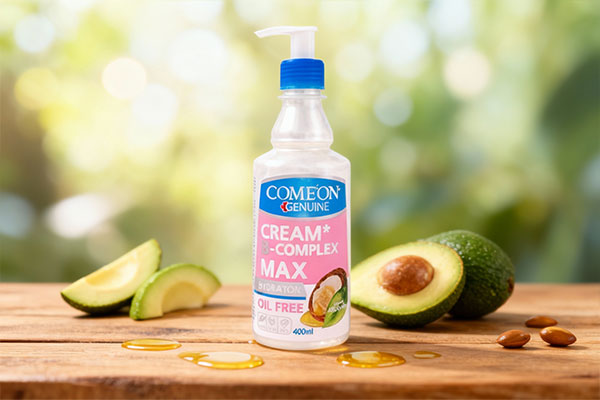 ترکیبات طبیعی کرم آبرسان پوست چرب ب کمپلکس کامان