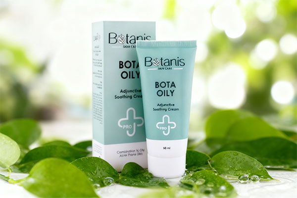 کرم آبرسان پوست چرب بوتانیس همراه با مواد طبیعی