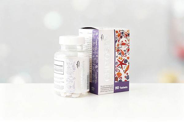 تصویر قرص کیتوزان 500 کارن روی سطح سفید