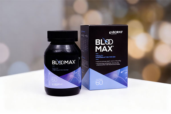 تصویر قرص بلومکس ابورنز روی سطح سفید