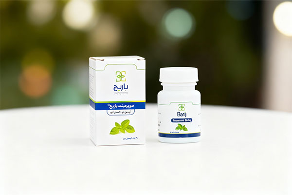 کپسول سوپرمینت باریج اسانس روی سطح سفید