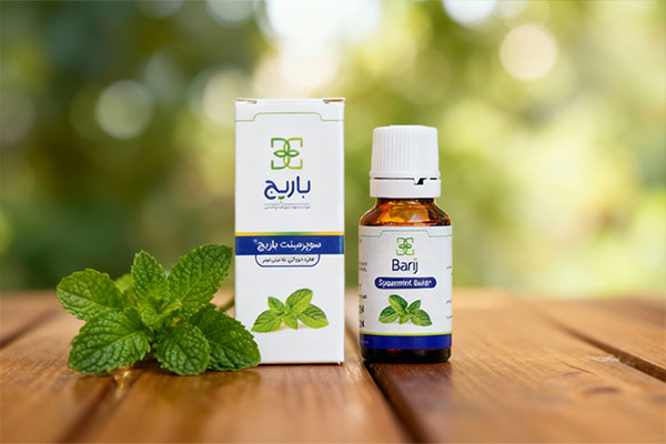 قطره سوپرمینت باریج اسانس همراه با برگهای نعناع تازه