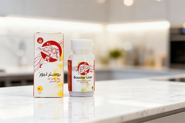 کپسول بوستر لیور سلامت گستر آرتیمان روی میز سفید
