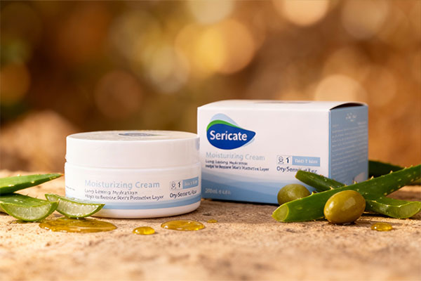 ترکیبات طبیعی در کنار مرطوب کننده پوست خشک سری کیت