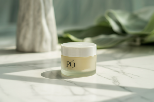 خرید کرم جمع کننده منافذ پوست خارجی و ایرانی